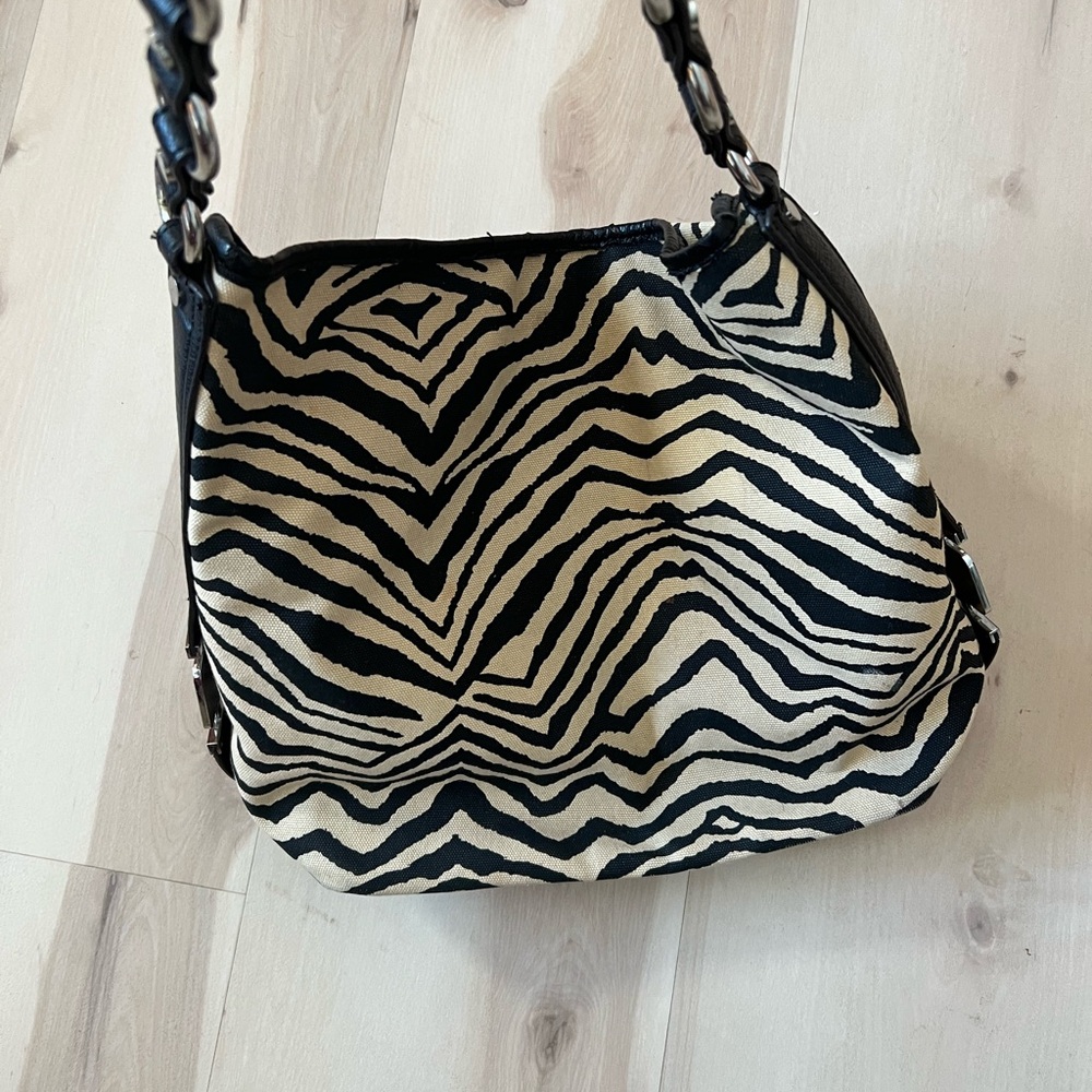 VTG. Dana Bachman Zebra Print Shoulder Bag